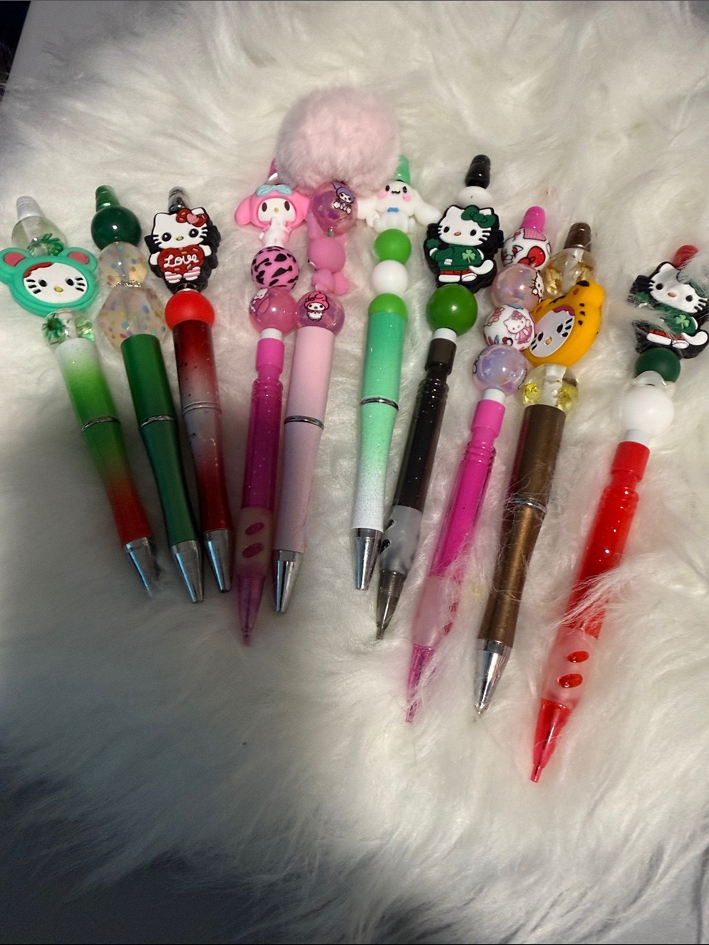 Hello Kitty and Character Decorative Ballpoint Pens - Assorted Pink, Green, Red,